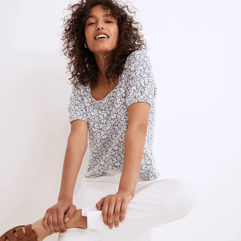 NWT Madewell Floral Jacquard Button-Back Top